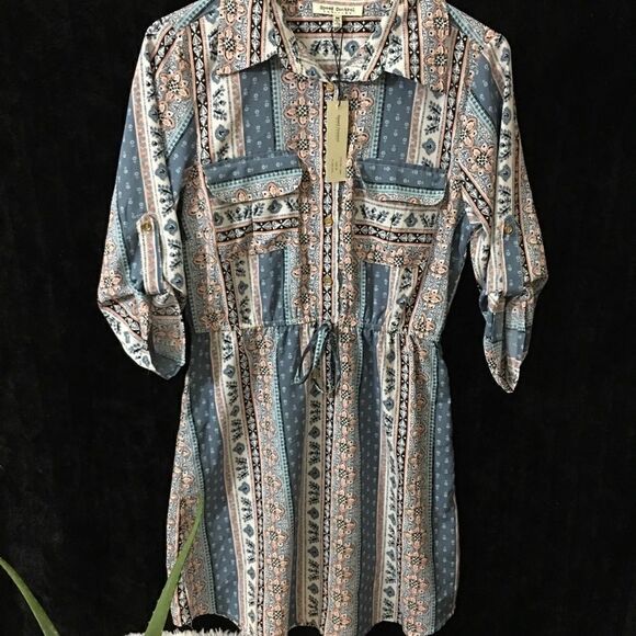 HOSTPICK Gorgeous chest pocket slip like shirt dress - Picture 8 of 8